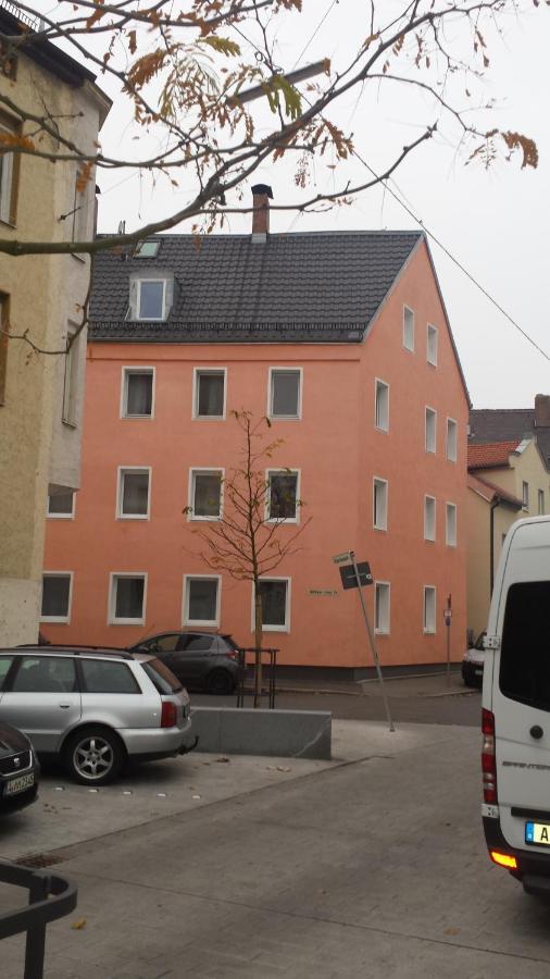 Stay In Aux, Feel At Home ! 2 Room Apartment Central Incl All You Need For 4 Person, 24H Check In, Pkw Parking Only Augsburg Ngoại thất bức ảnh